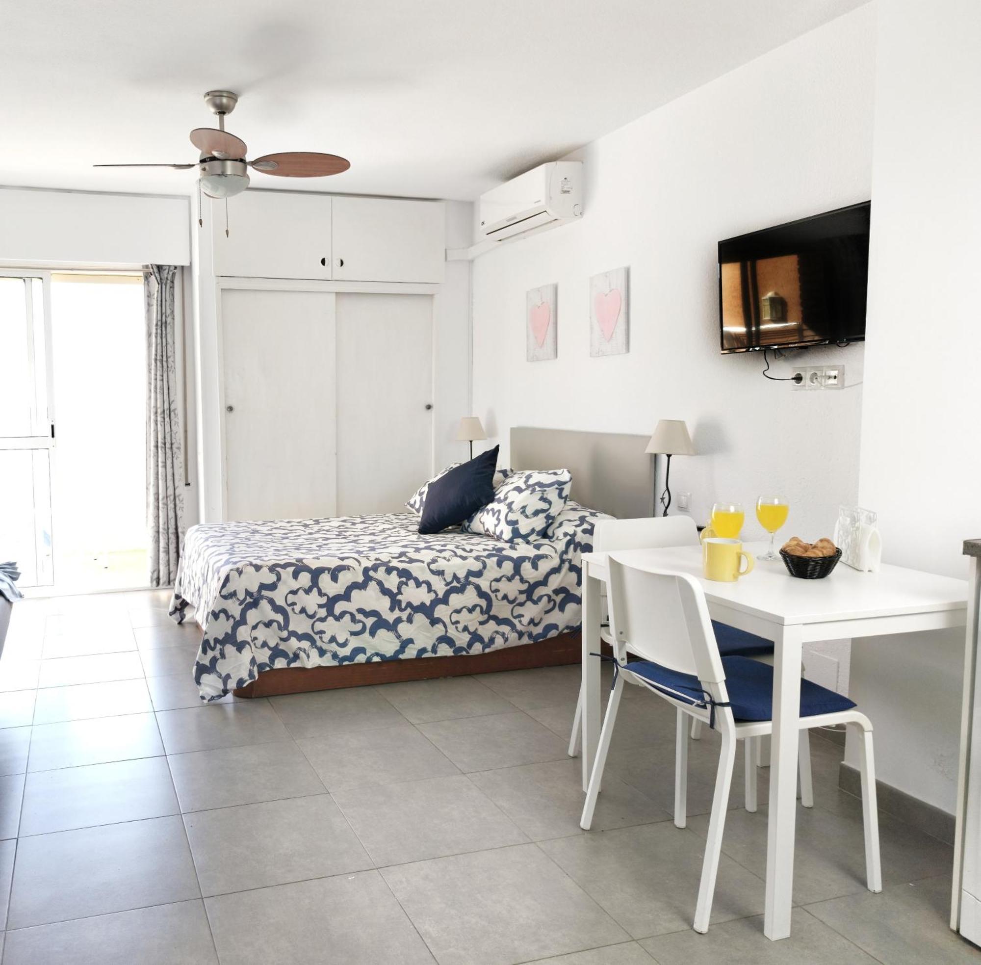 Inmogest - Estudio Aguila 713 Apartment Benalmadena Luaran gambar
