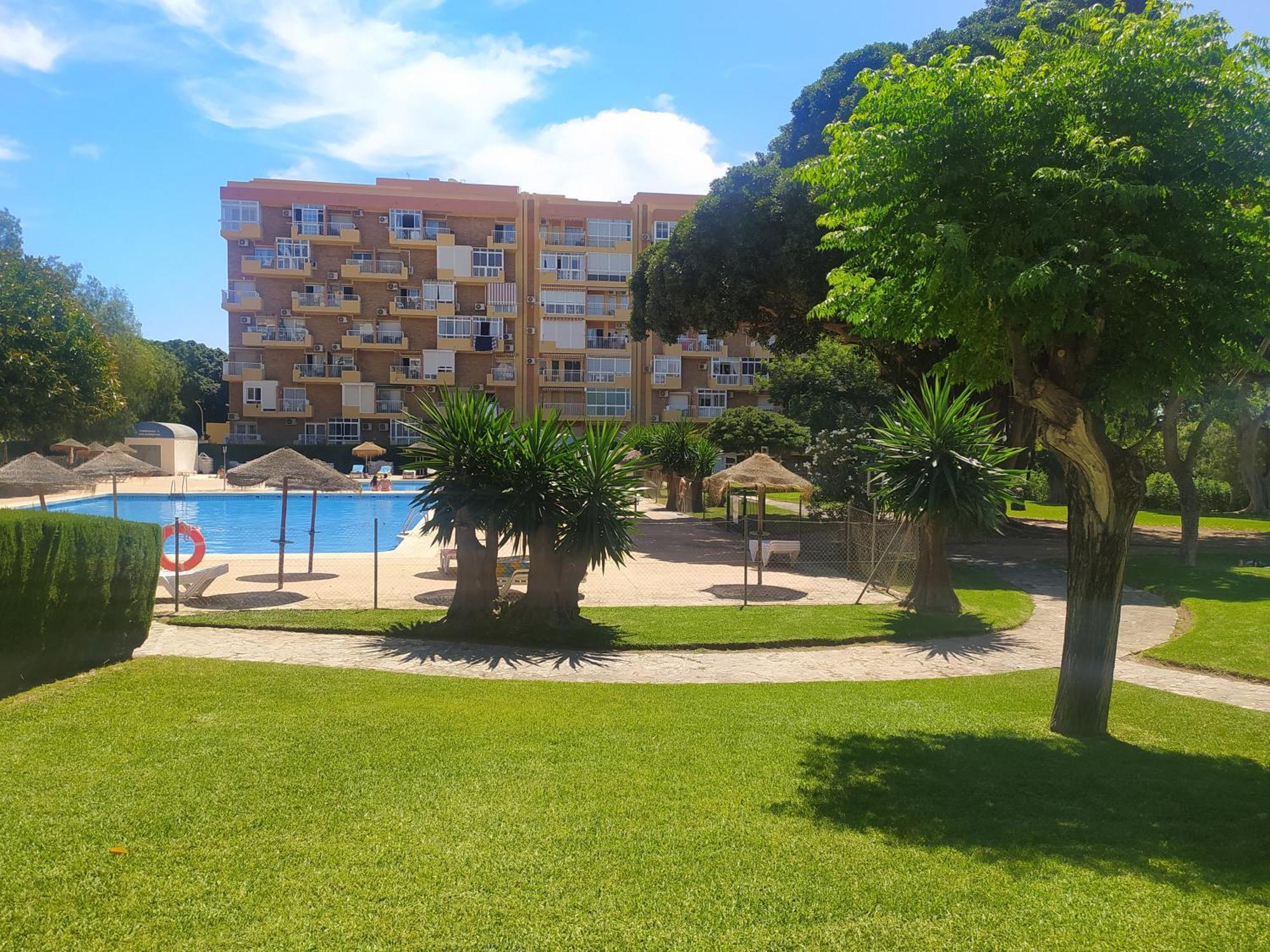 Inmogest - Estudio Aguila 713 Apartment Benalmadena Luaran gambar